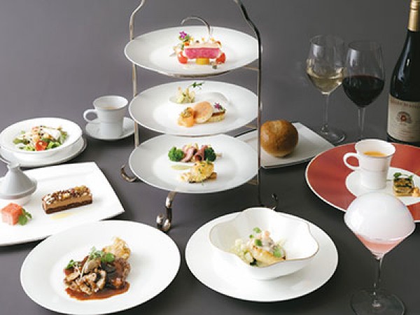 【1日10食限定】 冬のプレミアランチコース 〜シェフが奏でる特別なランチコース〜